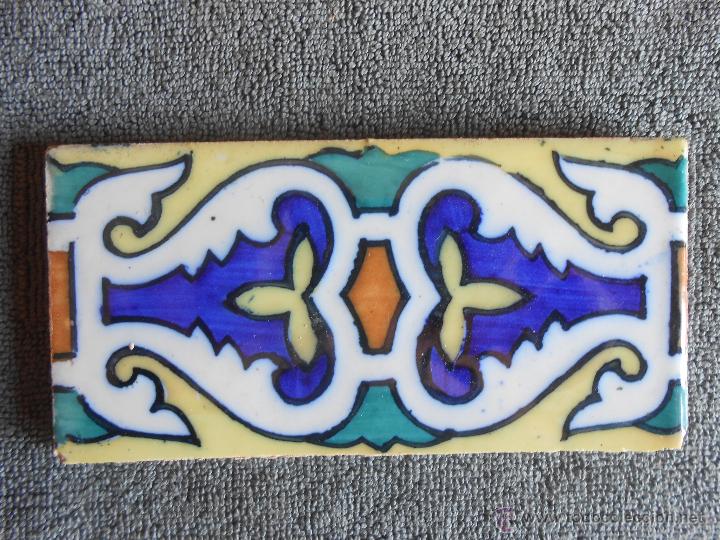 Antig&uuml;edades: ANTIGUA PEQUE&Ntilde;A CENEFA -  AZULEJO. - Foto 1