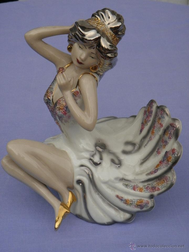 Antiguidades: Antigua figura de porcelana mujer, marca Davor espa&ntilde;ola, de 27 x 21 cm