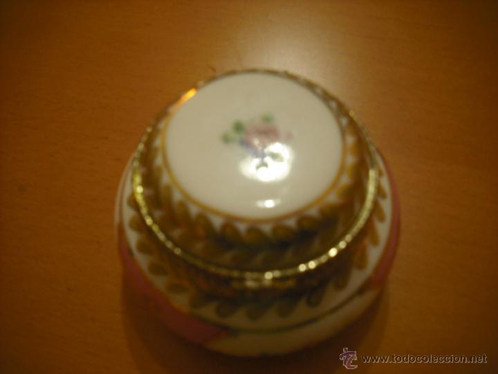 Antig&uuml;edades: JOYERO DE CERAMICA CHINA - Foto 1