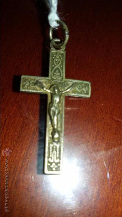 Antig&uuml;edades: CRUZ CON CRISTO BELLAMENTE LABRADA - Foto 1