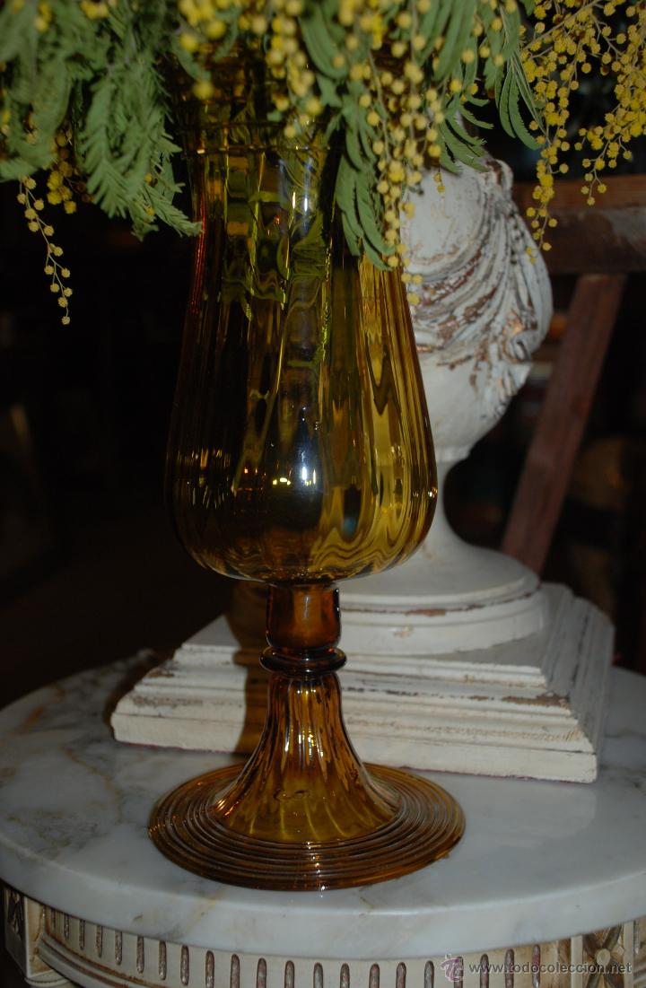 Antig&uuml;edades: PRECIOSA COPA FLORERO DE CRISTAL &Aacute;MBAR - Foto 1