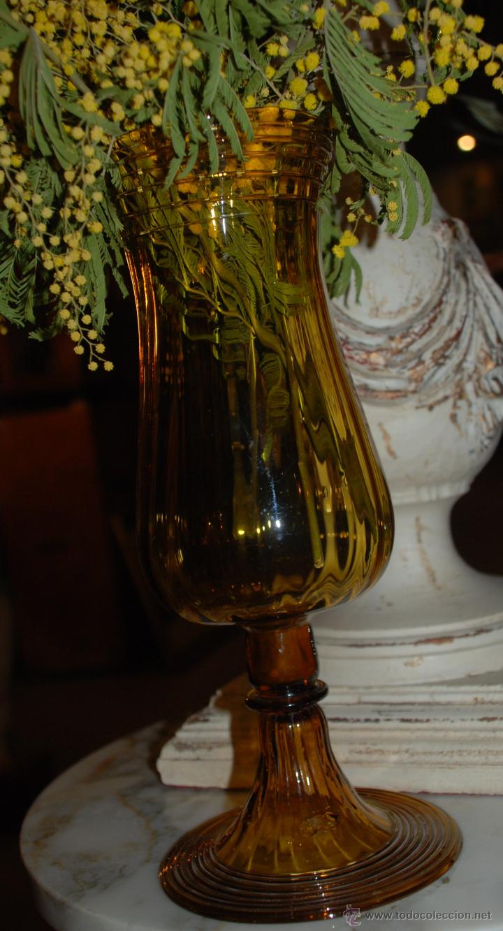Antig&uuml;edades: PRECIOSA COPA FLORERO DE CRISTAL &Aacute;MBAR - Foto 3