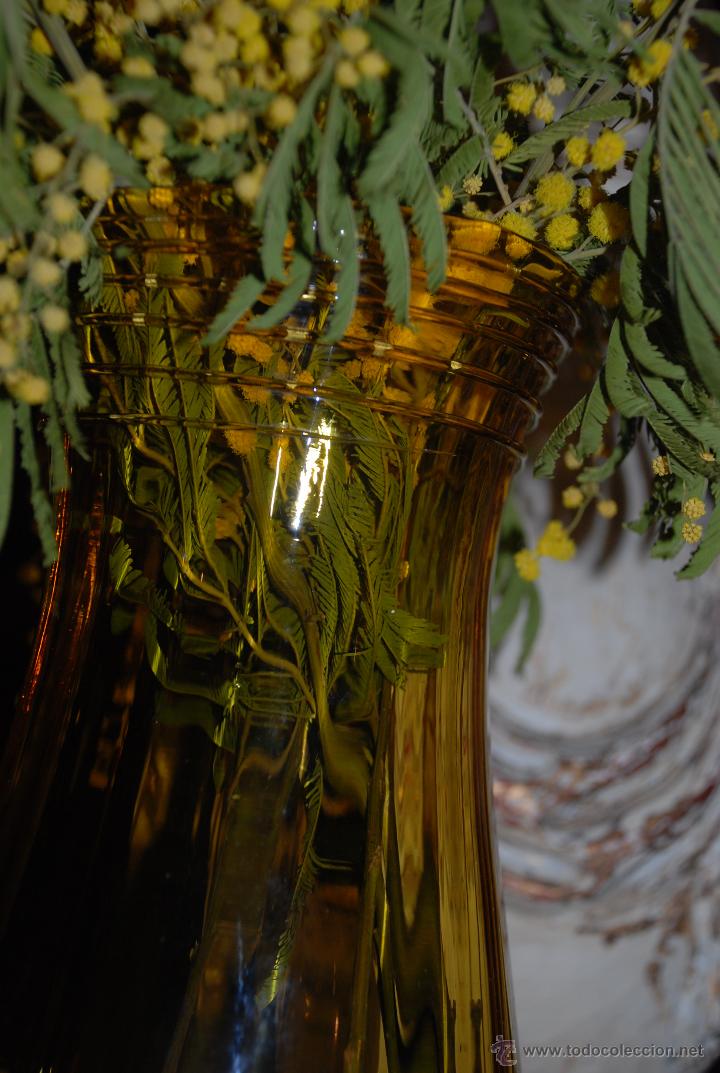 Antig&uuml;edades: PRECIOSA COPA FLORERO DE CRISTAL &Aacute;MBAR - Foto 5