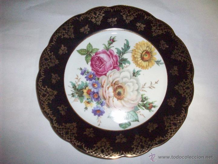 Antig&uuml;edades: PLATO DE LIMOGES CON FLORES .MARCAS EL LA BASE - Foto 1