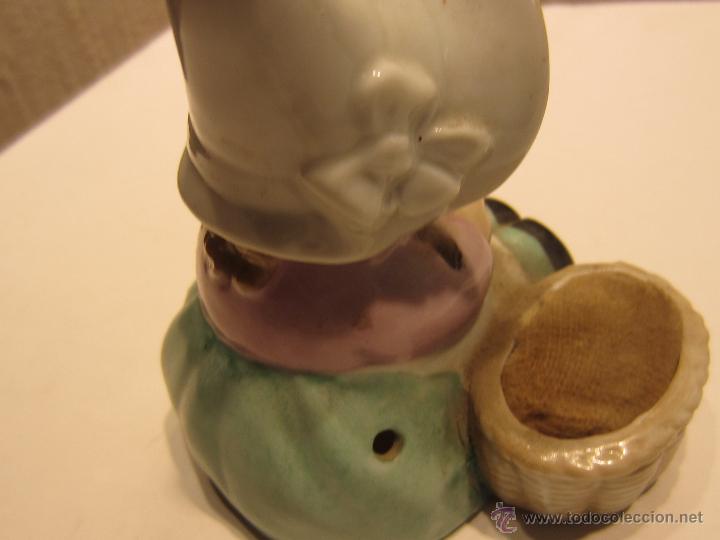 Antig&uuml;edades: figura de porcelana - Foto 3