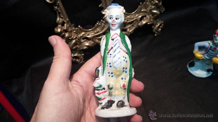 Antig&uuml;edades: Cuatro antiguos payasos de ceramicas - Foto 11