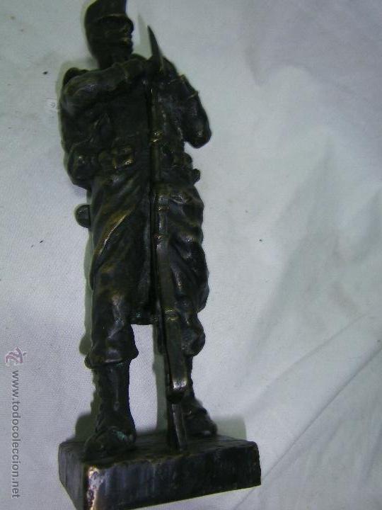 Antig&uuml;edades: FIGURA DE BRONCE- PONTONERO - Foto 2