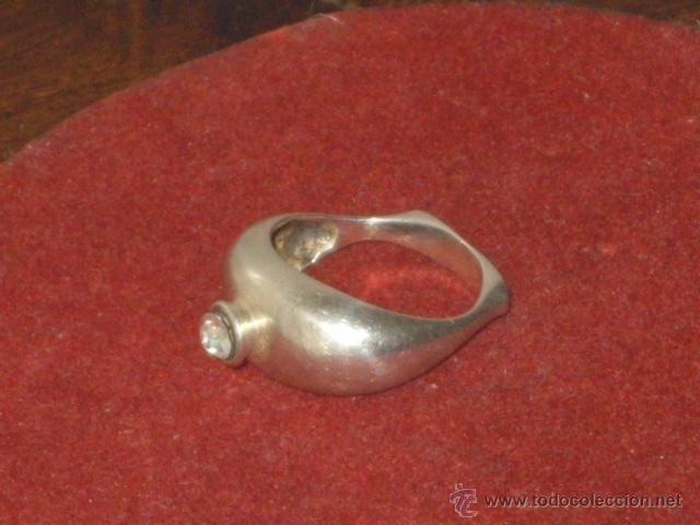 Antig&uuml;edades: ANILLO DE PLATA CON CRISTAL O CIRCONITA. - Foto 2
