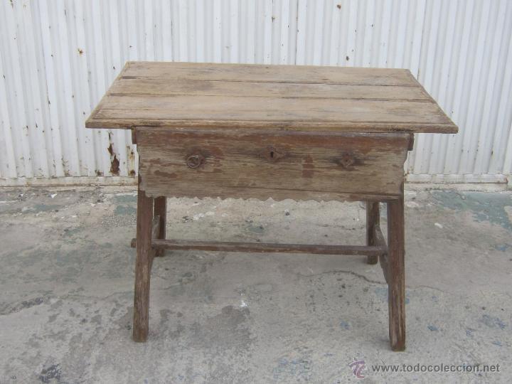 Antig&uuml;edades: MESA TOCINERA EN MADERA PINO DE CANADA - Foto 1