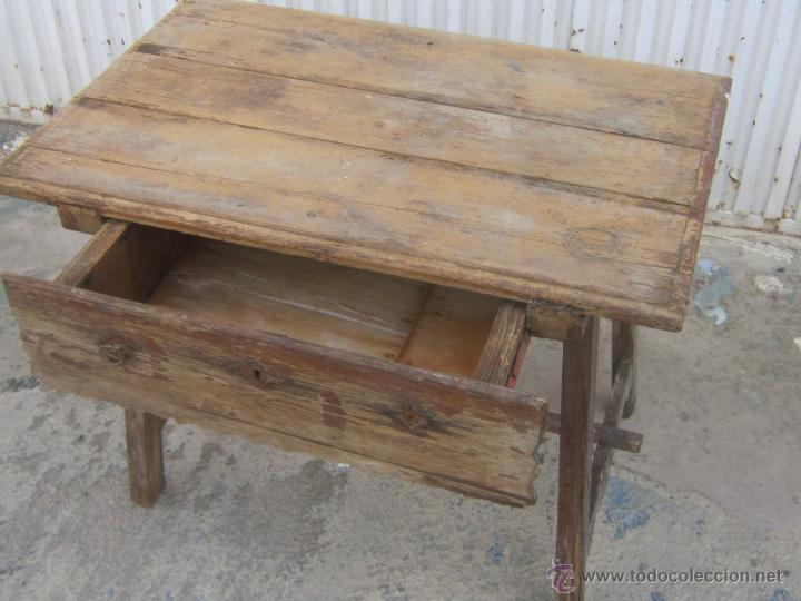Antig&uuml;edades: MESA TOCINERA EN MADERA PINO DE CANADA - Foto 2