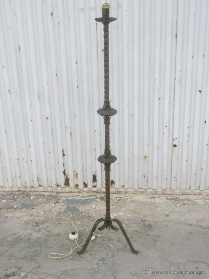 Antig&uuml;edades: LAMPARA DE PIE ANTIGUA EN METAL - Foto 5