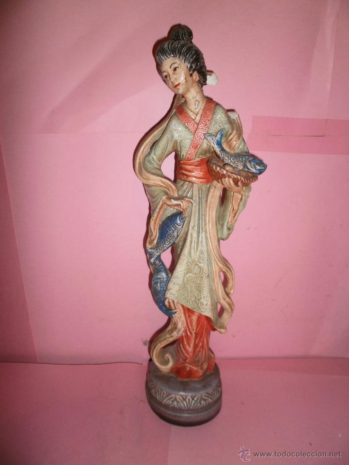 Antig&uuml;edades: FIGURA S-XIX DE MUJER JAPONESA - Foto 1
