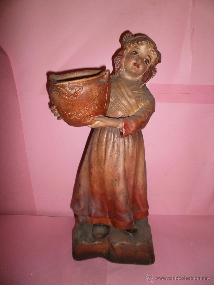 Antig&uuml;edades: FIGURA NI&Ntilde;A CON CESTO S-XIX - Foto 1