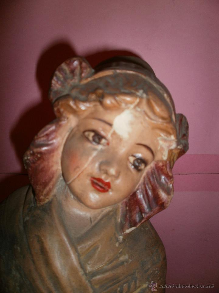 Antig&uuml;edades: FIGURA NI&Ntilde;A CON CESTO S-XIX - Foto 2