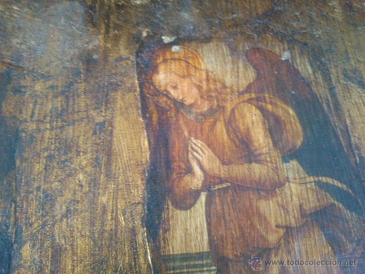 Antig&uuml;edades: TABLA EN DORADO CON ESCENAS RELIGIOSAS - Foto 4
