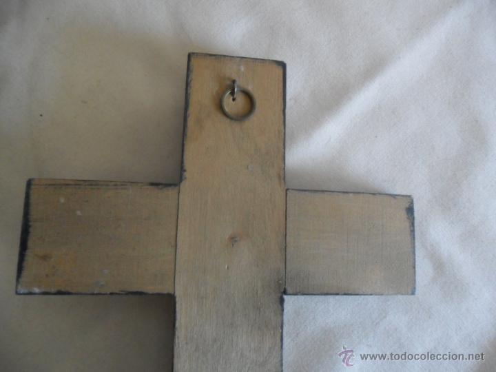Antig&uuml;edades: CRUCIFIJO DE MADERA CON CRISTO DE CELULOIDE ANTIGUO - Foto 4