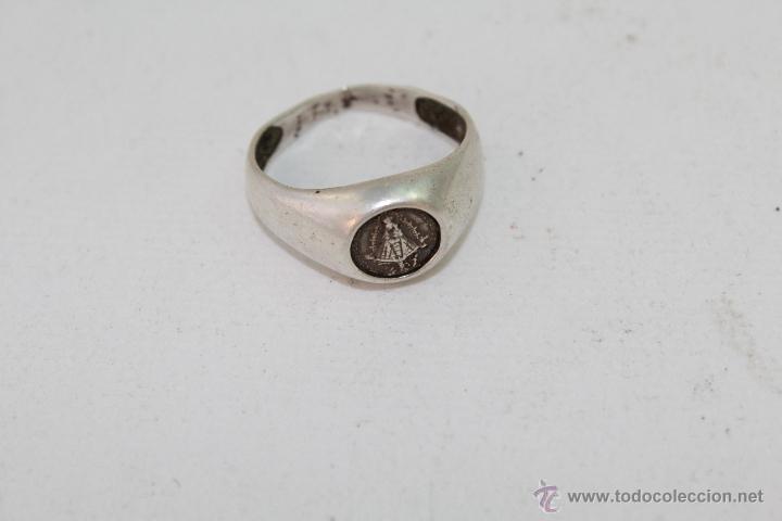 Antig&uuml;edades: ANILLO EN PLATA DE LEY CON NUESTRA SE&Ntilde;ORA DE CORTES - Foto 4