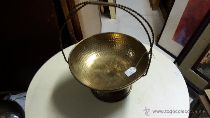 Oggetti Antichi: CESTO DE BRONCE CON PIE
