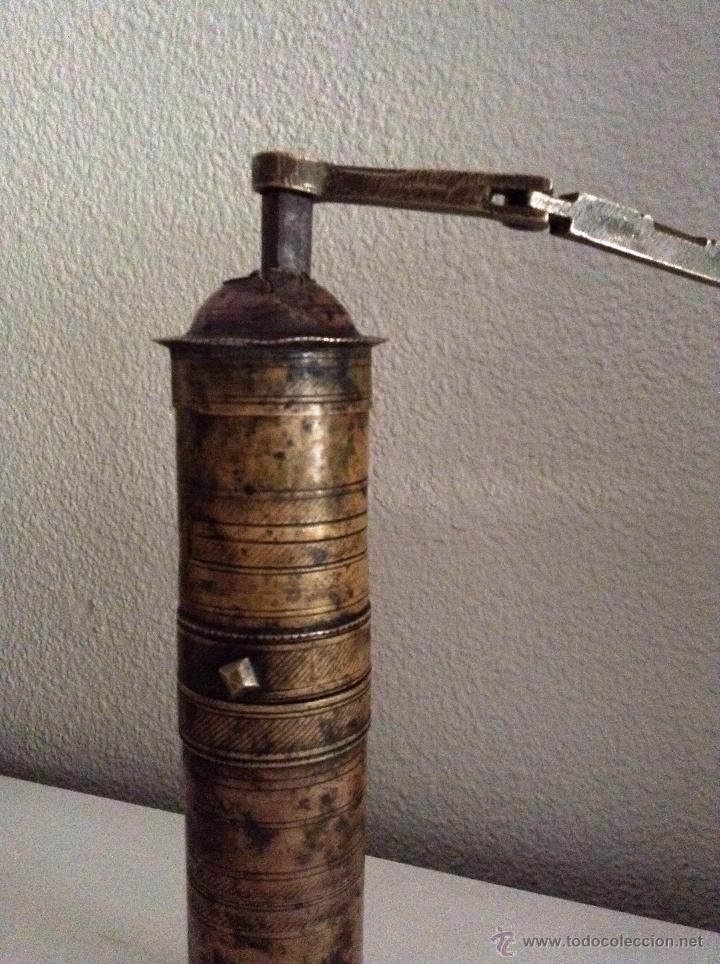 antiguo molinillo de cafe turco s. xix Comprar