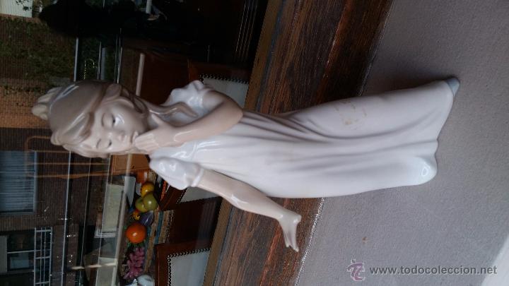 Antig&uuml;edades: PRECIOSA NI&Ntilde;A DE NAO ( LLADR&Oacute;) - Foto 2