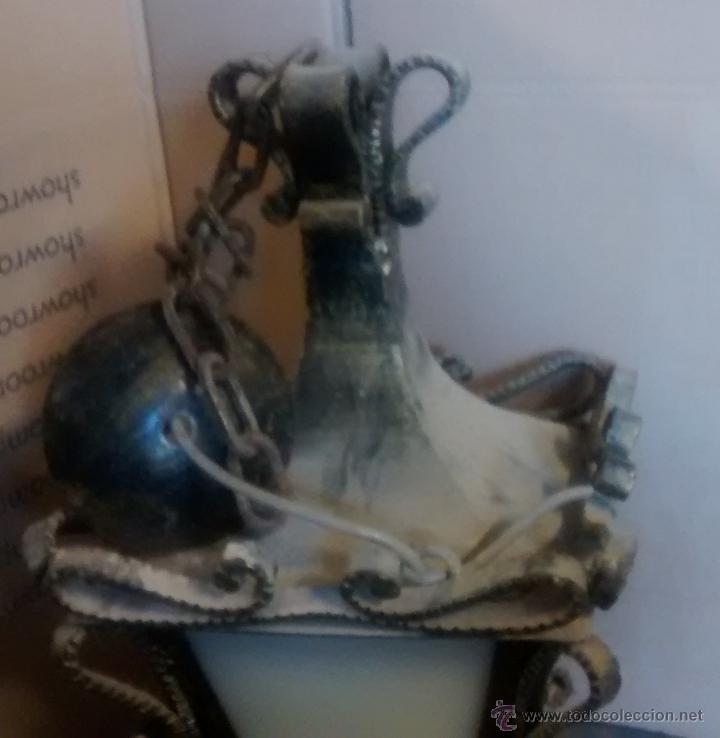 Antig&uuml;edades: Farol de 45 cms de forja - Foto 3