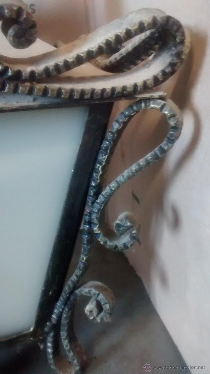 Antig&uuml;edades: Farol de 45 cms de forja - Foto 4