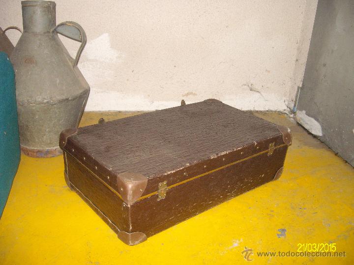 Antig&uuml;edades: Maleta de piel antigua - Foto 1