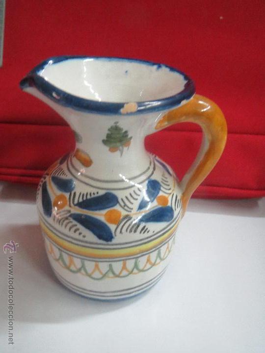 Antig&uuml;edades: JARRA DE TALAVERA FIRMADA. - Foto 1