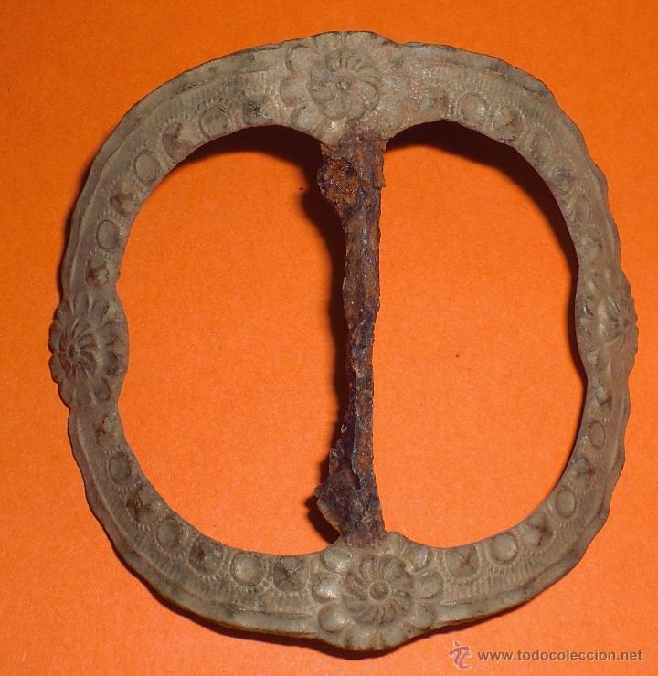 Antig&uuml;edades: Antigua hebilla de zapato de 1800 - Foto 1