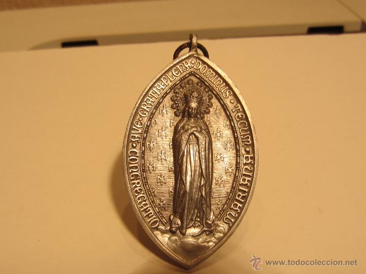 Antig&uuml;edades: medalla de aluminio congregatio mariana - Foto 1