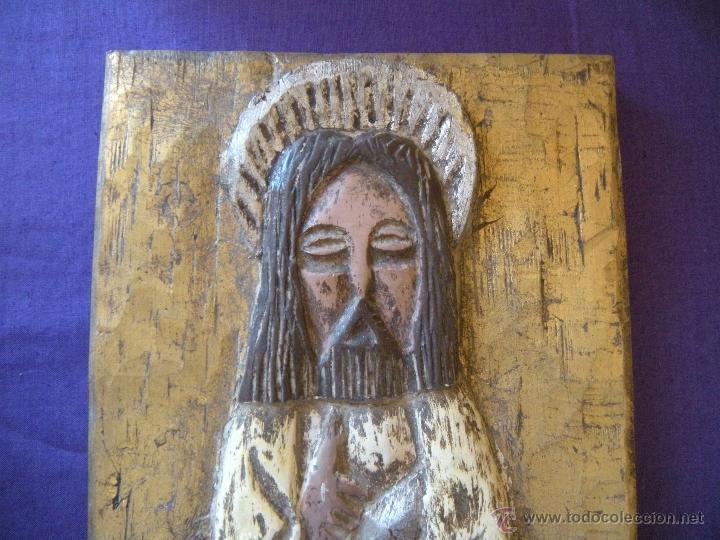Antig&uuml;edades: RELIEVE EN MADERA TALLADA CRISTO. - Foto 5