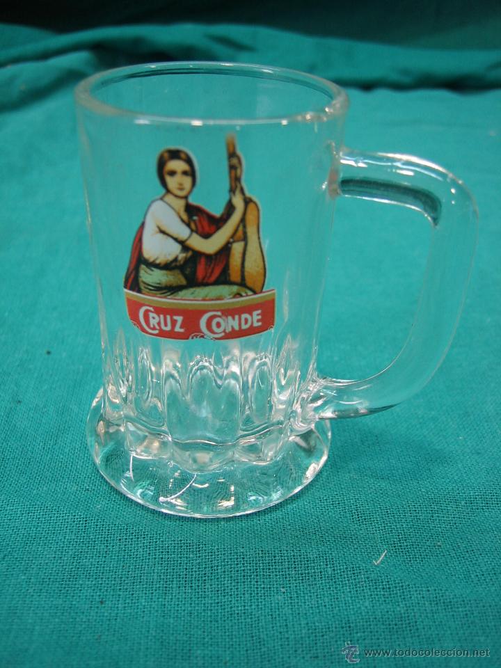 Antiquit&eacute;s: Jarrita de cristal con publicidad Cruz Conde . Montilla (C&oacute;rdoba)