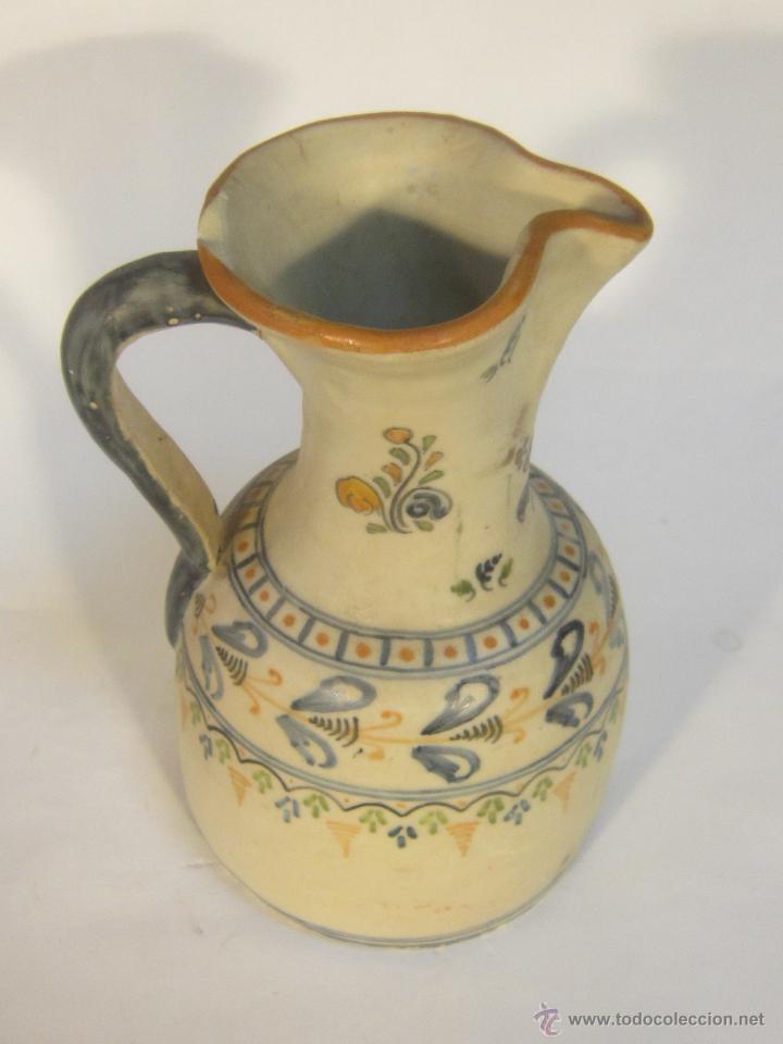 Antig&uuml;edades: jarra en ceramica de talavera - Foto 4