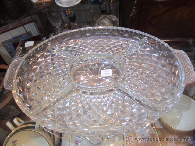 Oggetti Antichi: Antigua aperitivera de cristal con 5 compartimentos. 36 x 24,5 cms.