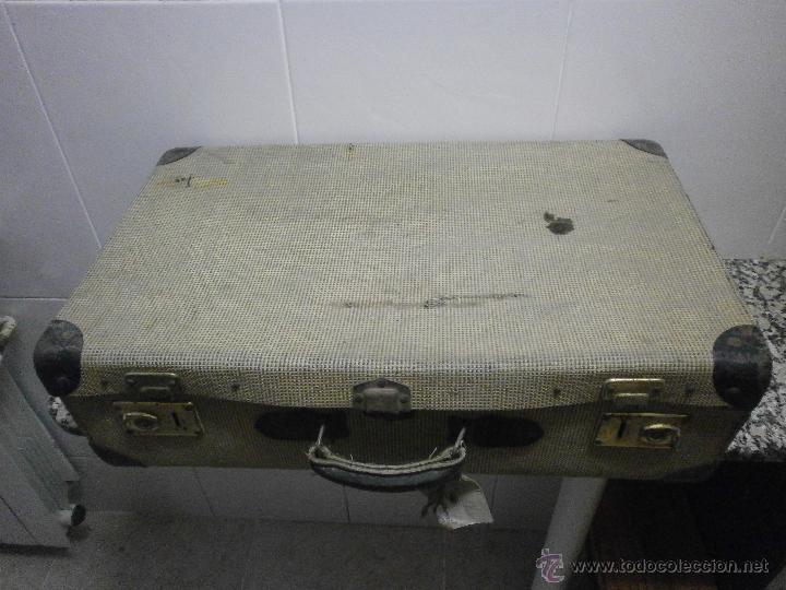 Antig&uuml;edades: ANTIGUA MALETA PARA REPARAR - Foto 1