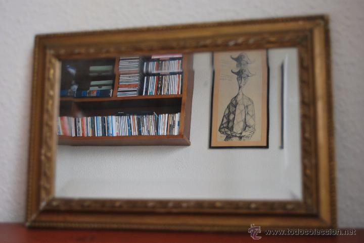 Antig&uuml;edades: ANTIGUO ESPEJO BISELADO CON MARCO DORADO - Foto 2
