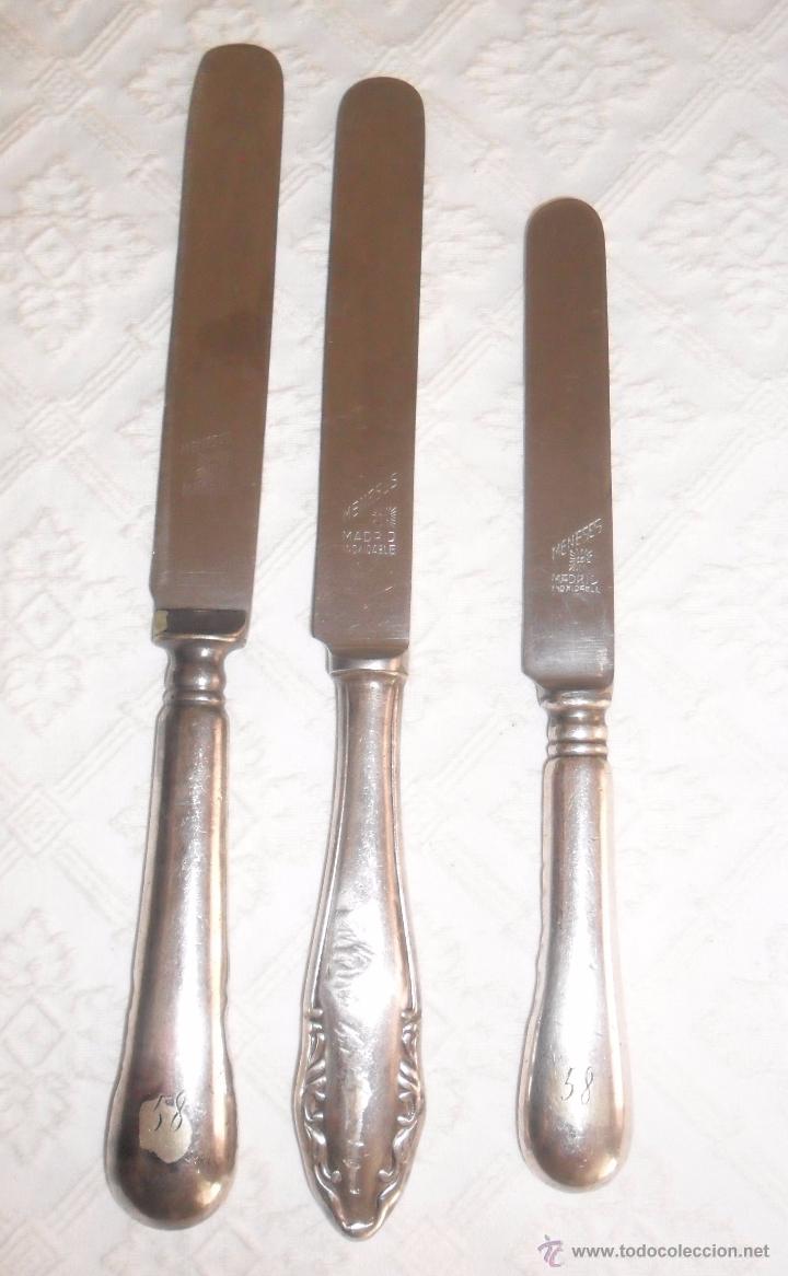 Antig&uuml;edades: Cubiertos de colecci&oacute;n . 3 cuchillos de Meneses - Foto 2