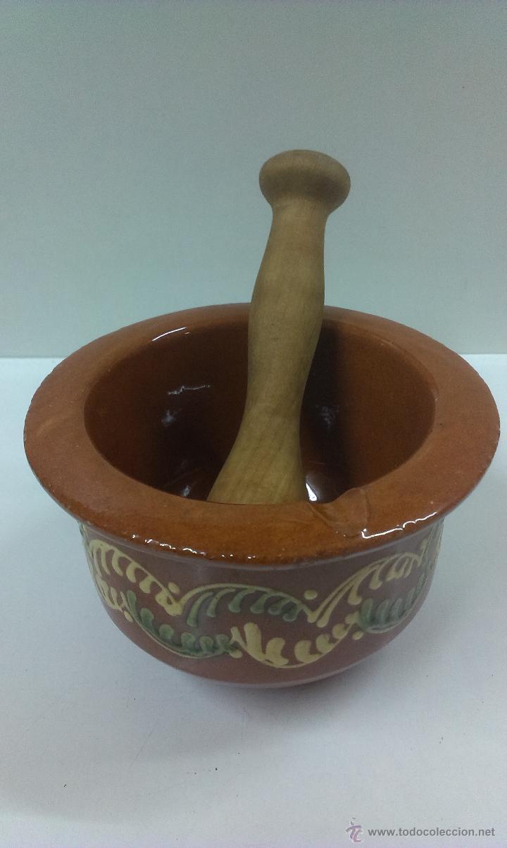 Antig&uuml;edades: MORTERO EN CERAMICA CON DETALLE PINTADO
