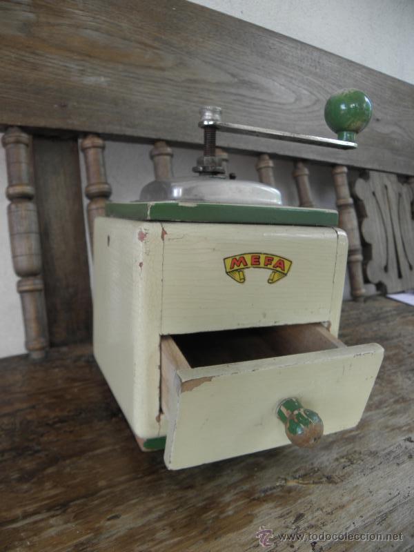 Antig&uuml;edades: Molinillo de cafe antiguo - marca MEFA - madera y metal - Foto 3