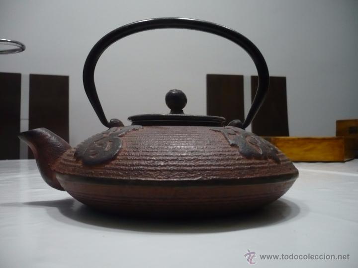 Antig&uuml;edades: TETERA DE ACERO &ndash; ESTILO ASI&Aacute;TICO. - Foto 1