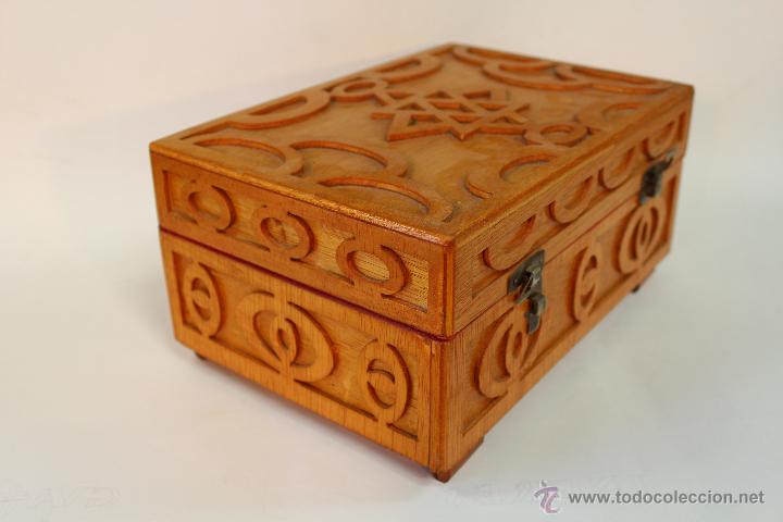 Antig&uuml;edades: CAJA JOYERO EN MADERA CON MARQUETERIA - Foto 3