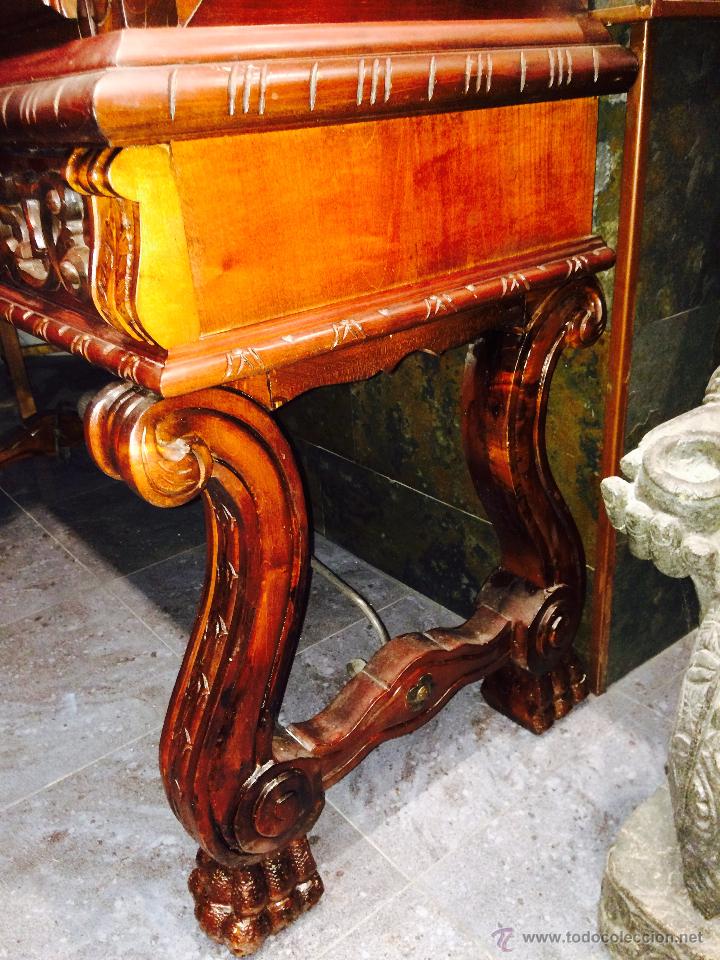 Antig&uuml;edades: MUEBLE AUXILIAR DE MADERA MACIZA - Foto 4