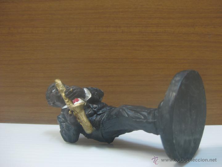 Antig&uuml;edades: Figura Saxofonista - Foto 3