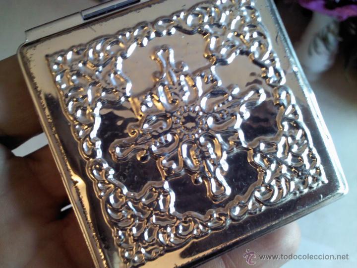 Antig&uuml;edades: ESPEJO DE BOLSO DE PLATA - Foto 1