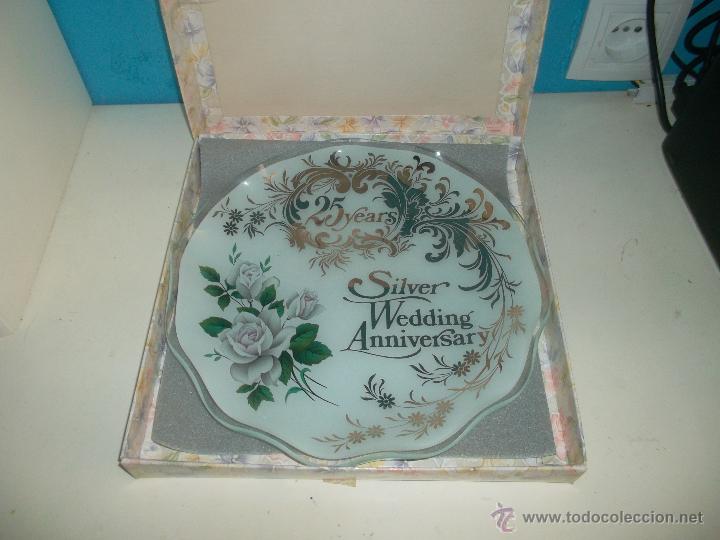 Antig&uuml;edades: bonito plato con filigrana en plata - Foto 1