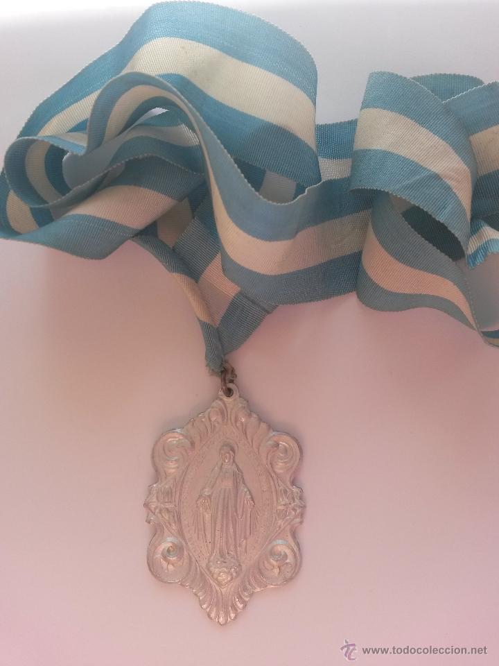 Antig&uuml;edades: medalla de la inmaculada de 6 x 4,1 cms. maria sin pecado concebida - Foto 4