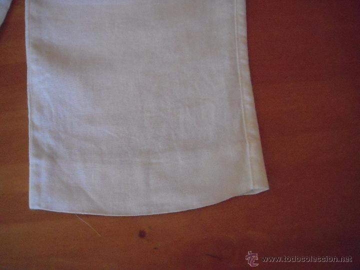 Antig&uuml;edades: pa&ntilde;uelo antiguo con puntilla - Foto 3
