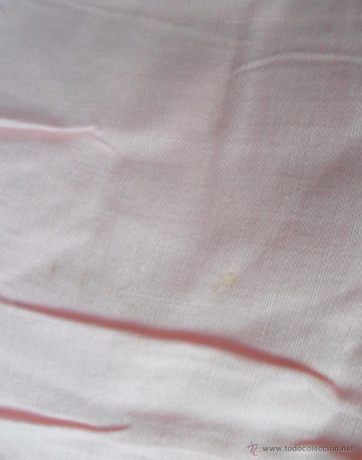 Antig&uuml;edades: Antiguo camis&oacute;n rosado - Foto 10