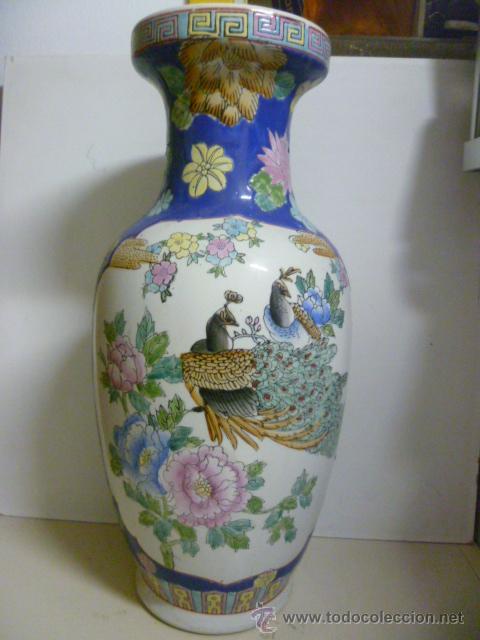 Antigüedades: Precioso gran jarron chino 41 cm - Pintado a mano con pavos reales y flores - sello en base - Foto 3 - 49606363