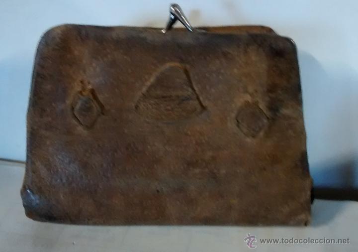 Antig&uuml;edades: Monedero antiguo a restaurar - Foto 1